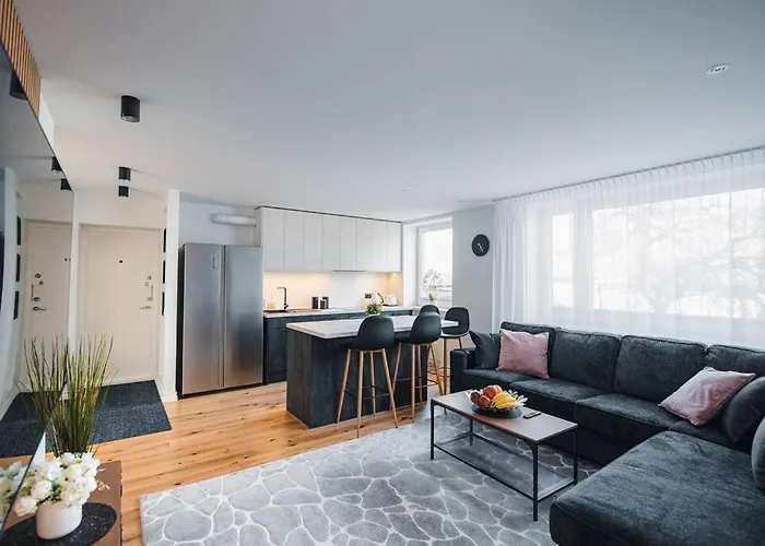 Apartment New Luxury 3br In Old Town, Free Parking Haapsalu