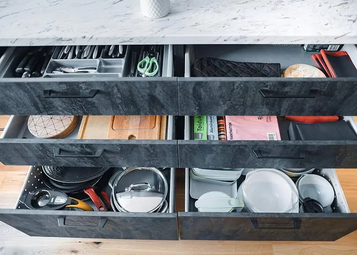 New Luxury 3br In Old Town, Free Parking Apartment Haapsalu