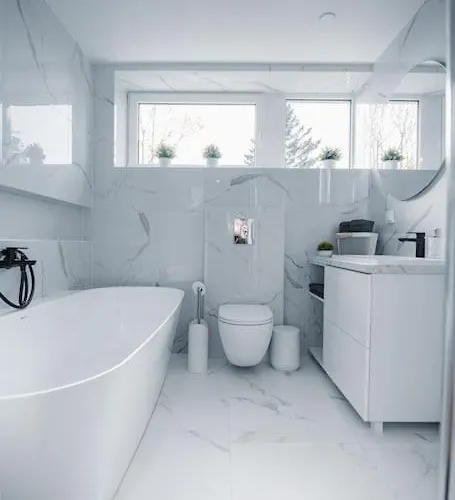 New Luxury 3br In Old Town, Free Parking *