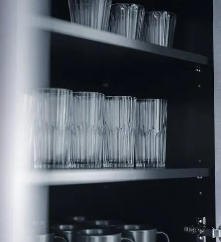 New Luxury 3br In Old Town, Free Parking *